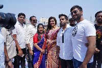 Honey Rose at Chandana Brothers Shopping Mall Opening